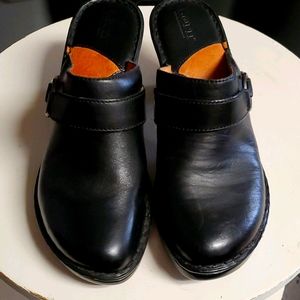 Born Black Leather Shoes Sz. 9 EUC